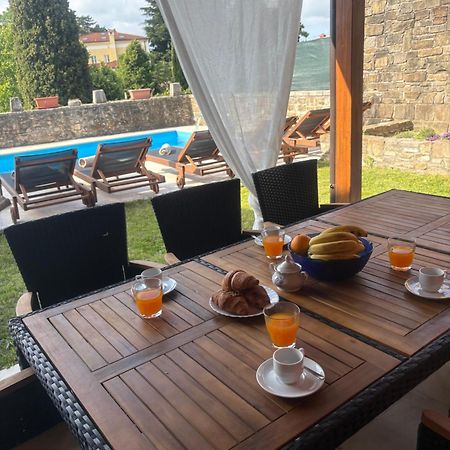Villa Letizia Oprtalj Esterno foto