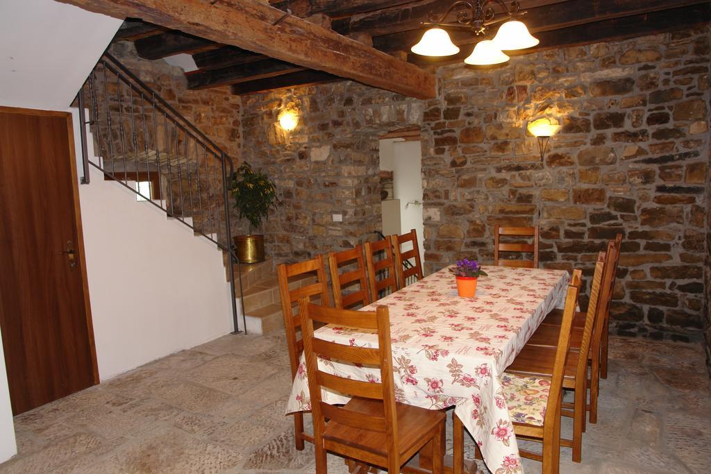 Villa Letizia Oprtalj Camera foto