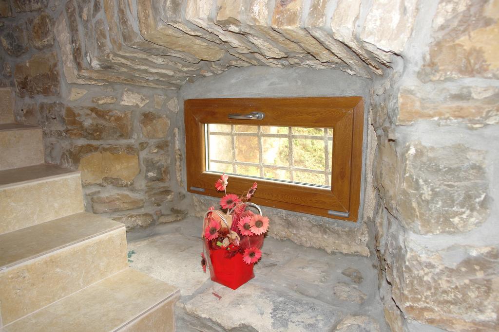 Villa Letizia Oprtalj Camera foto