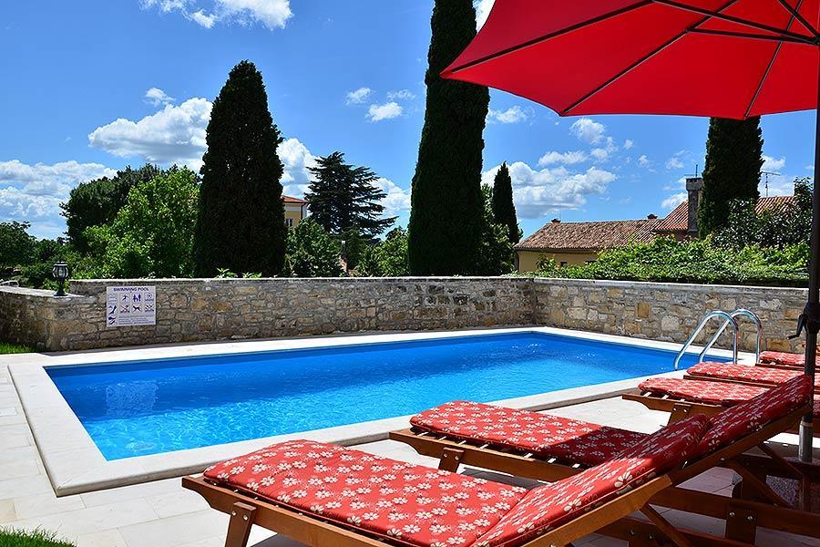 Villa Letizia Oprtalj Esterno foto